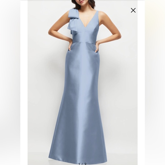 Alfred Sung Bow Detail Sleeveless Satin Twill Trumpet Gown NWT Sz 16 - Picture 1 of 3